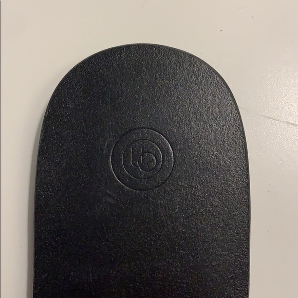 Sandals - Picture 3 of 5